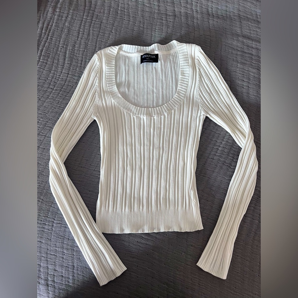 Minkpink fitted top, size small